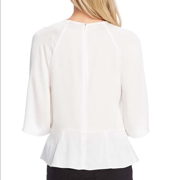 VINCE CAMUTO Tie-Front Keyhole Top Black/White Dot - Picture 2 of 8